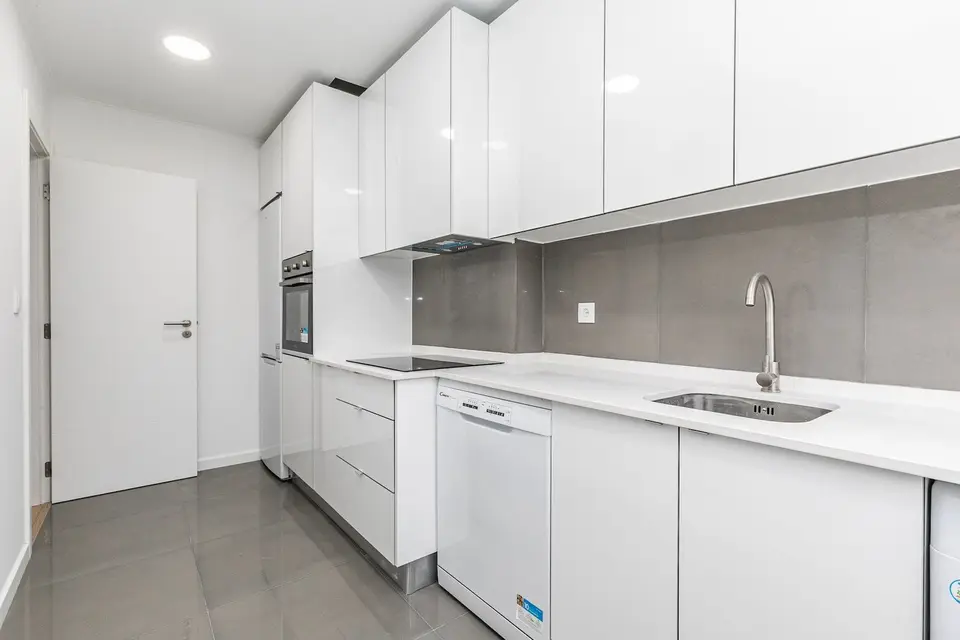 Apartment — 4 ch. — Amadora