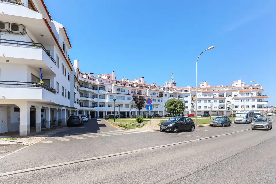 Apartment — 3 ch. — Oeiras