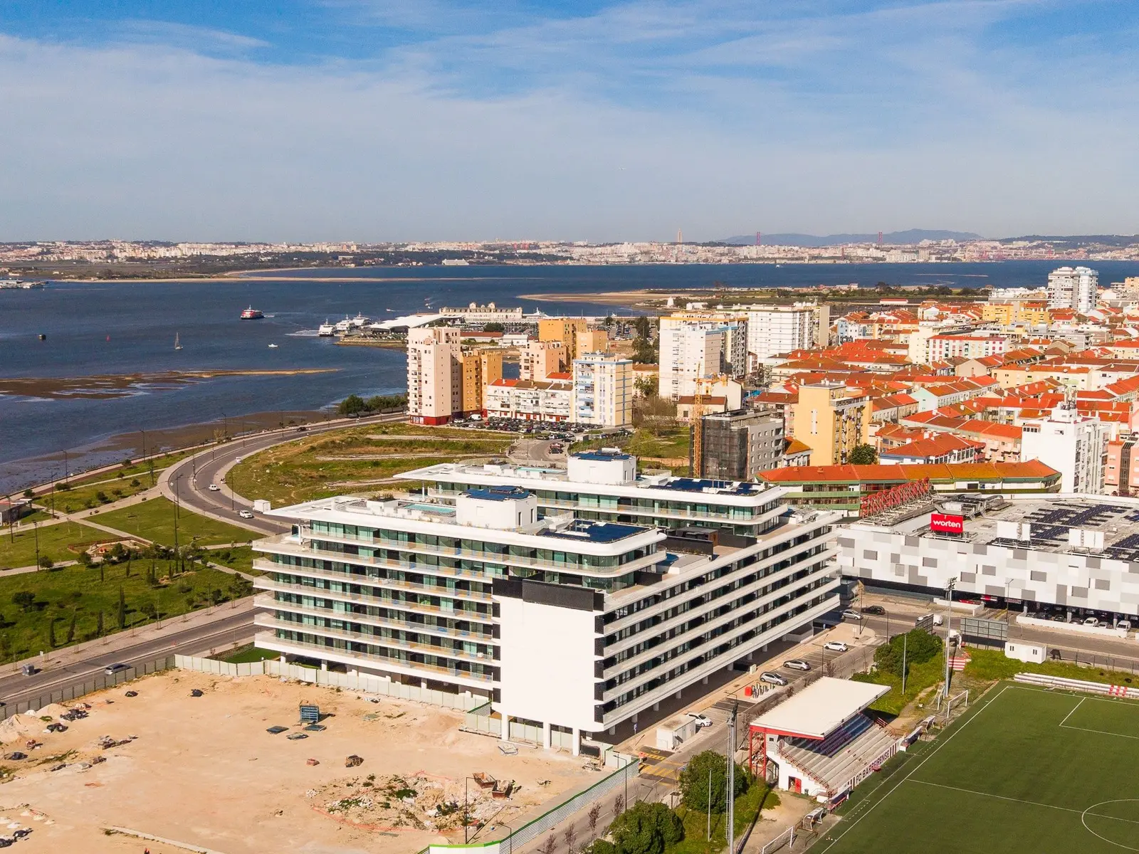 Apartment — 2 ch. — Barreiro