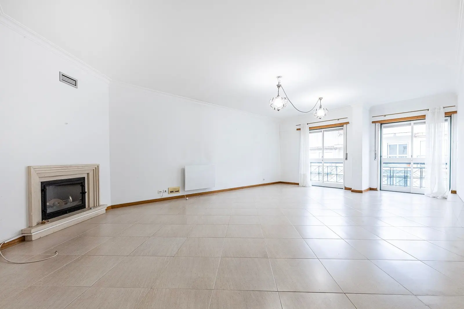 Apartment — 3 ch. — Belas