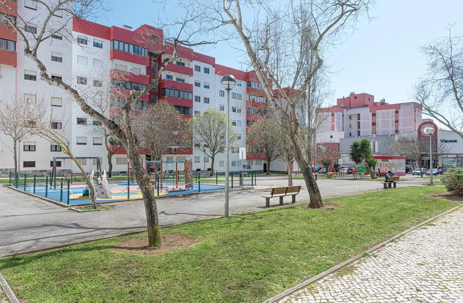 Apartment — 2 ch. — São Domingos De Rana