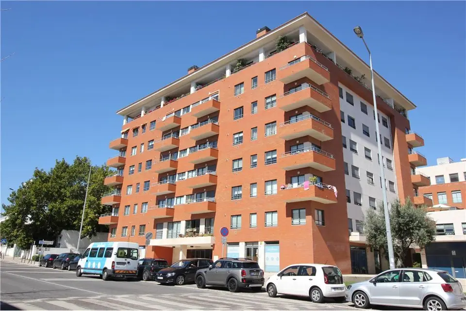 Apartment — 2 ch. — Olivais Sul