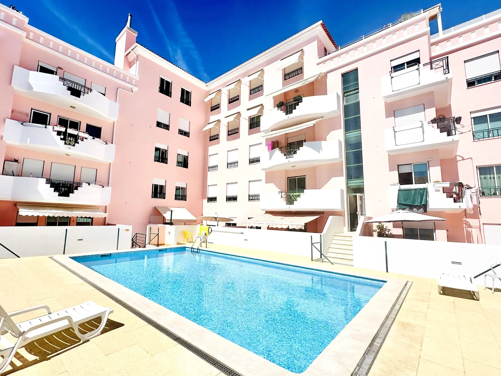 Apartment — 2 ch. — 2825-433