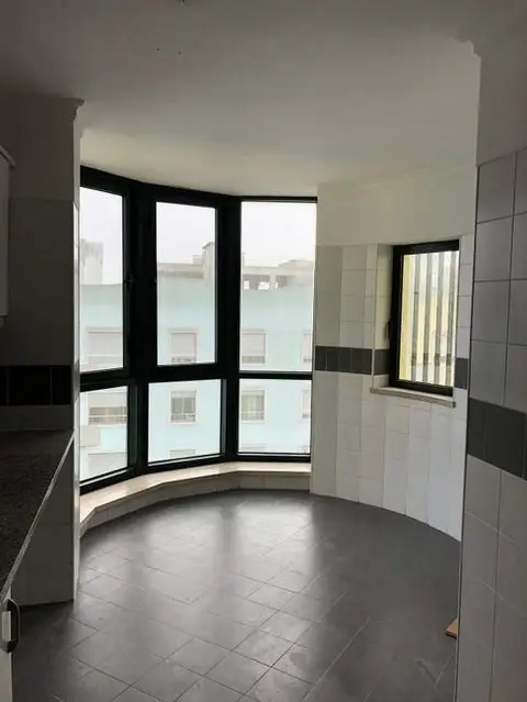 Apartment — 2 ch. — Almada
