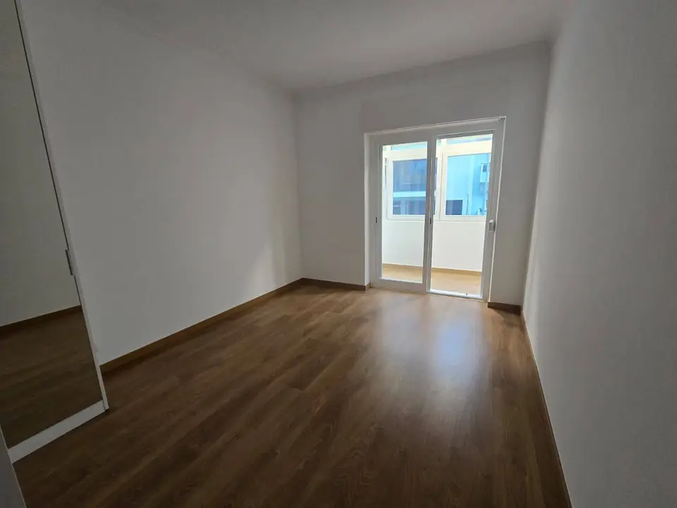 Apartment — 2 ch. — Almada