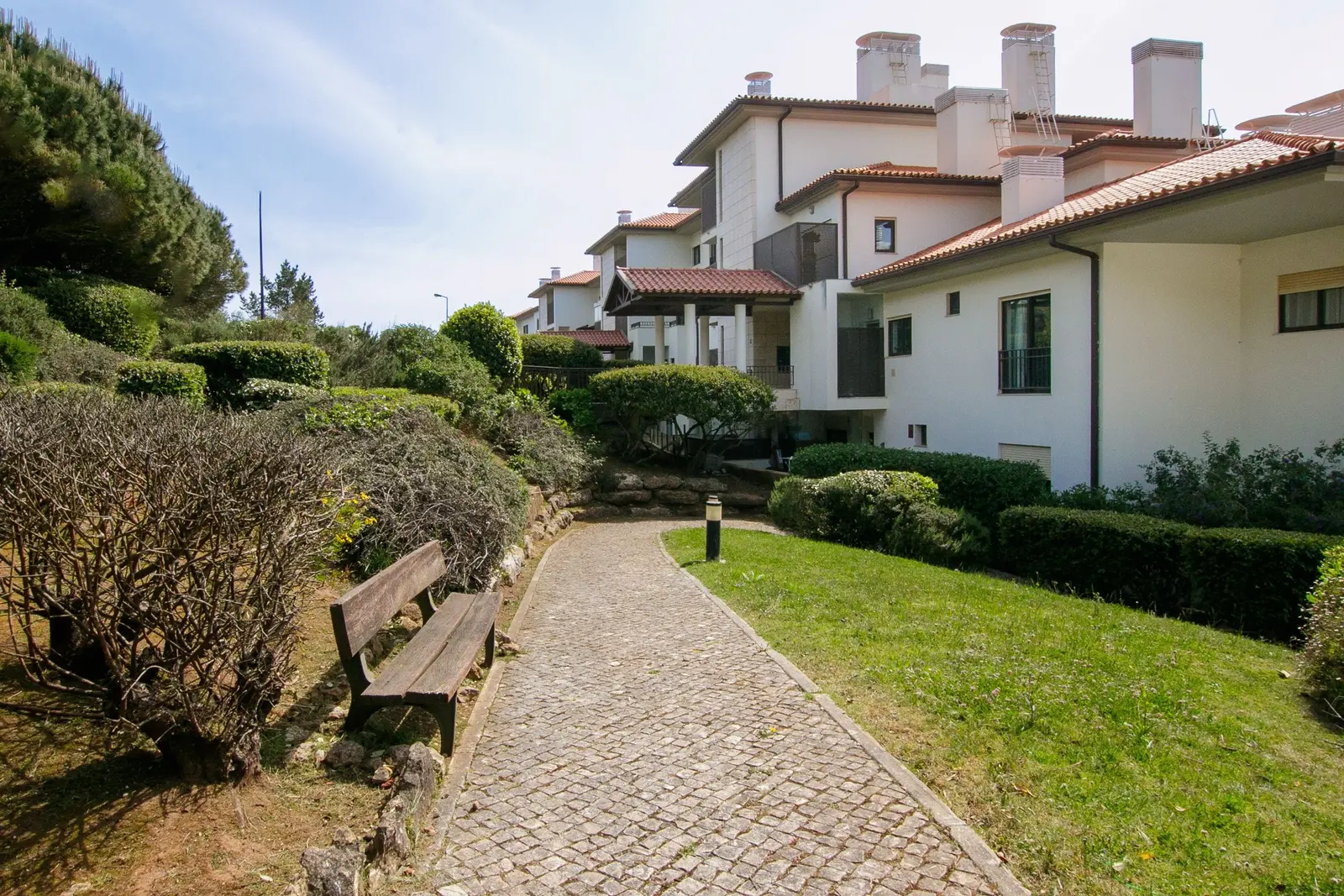 Apartment — 3 ch. — Belas