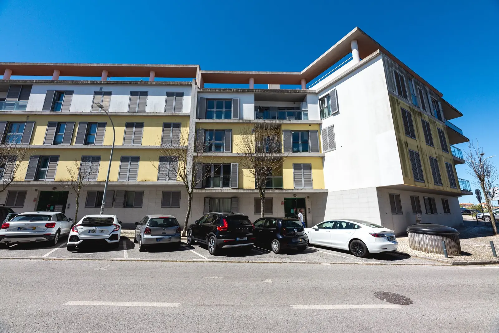 Apartment — 4 ch. — Amadora